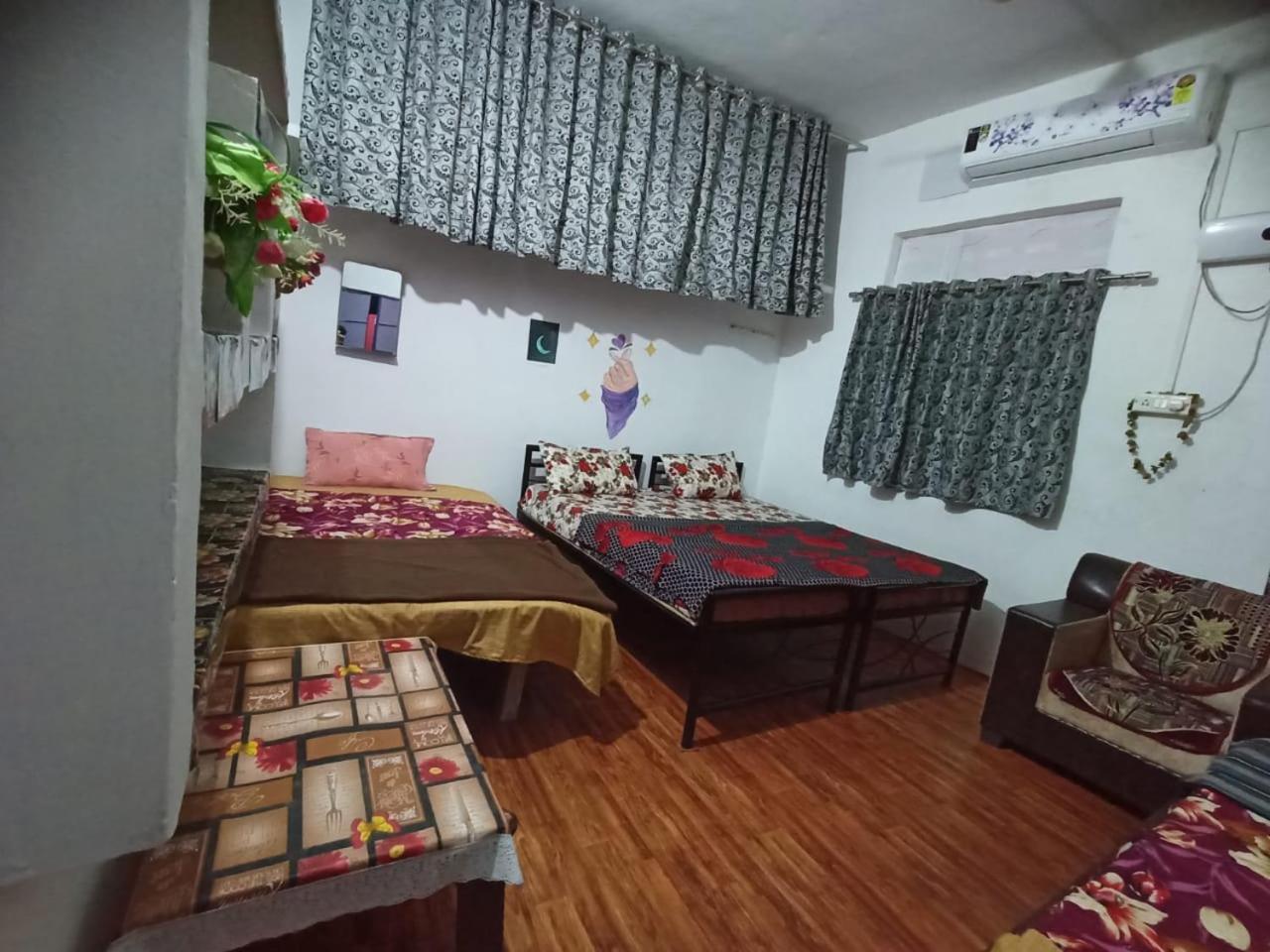 Holiday Home Stay Khajurāho Zewnętrze zdjęcie